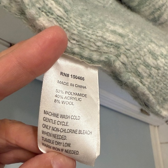 Magnolia Grace Soft Gray Knit Cardigan Size XL - Picture 5 of 5